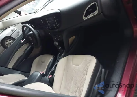 2015 Dodge Dart Sxt z USA, uszkodzony, nr VIN 1C3CDFBB8FD374042